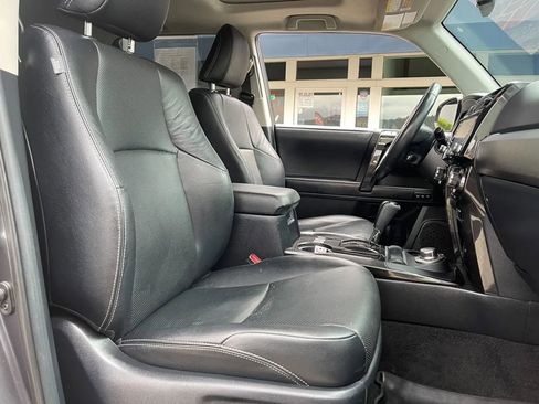 Used 2020 Toyota 4Runner Nightshade image 23