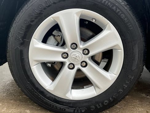 Used 2014 Toyota RAV4 XLE FWD image 24