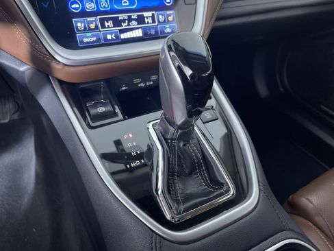 Used 2022 Subaru Outback Touring XT image 22