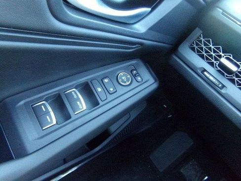 New 2025 Honda Accord SE image 17