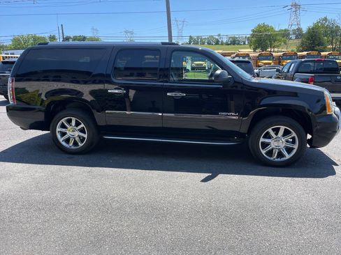 Used 2012 GMC Yukon XL Denali AWD/4WD image 5