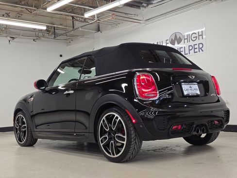 Used 2018 MINI Cooper John Cooper Works FWD image 22