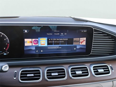 New 2026 Mercedes-Benz GLE 63 AMG S image 24