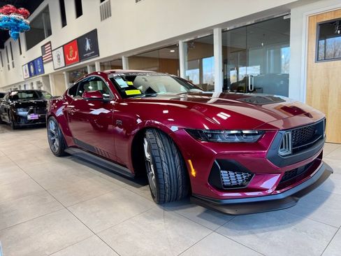 New 2026 Ford Mustang GT Premium w/ GT Performance Package RWD image 33