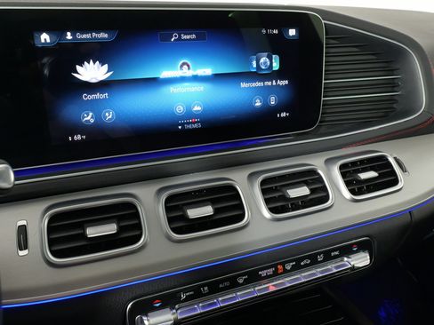 Used 2023 Mercedes-Benz GLE 53 AMG 4MATIC image 52