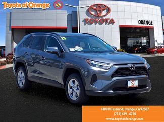 Used 2025 Toyota RAV4 XLE w/ Weather Package FWD video 1