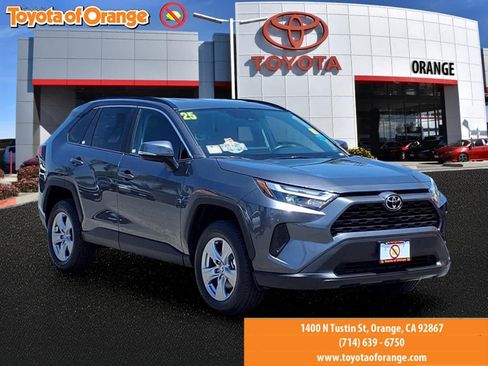 Used 2025 Toyota RAV4 XLE w/ Weather Package FWD image 1