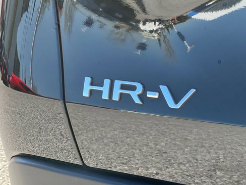Certified 2023 Honda HR-V Sport image 23