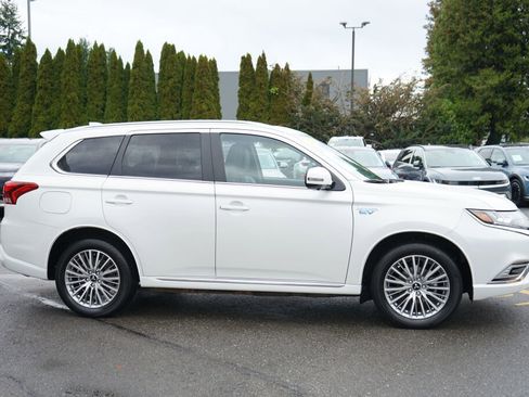 Used 2020 Mitsubishi Outlander GT image 5