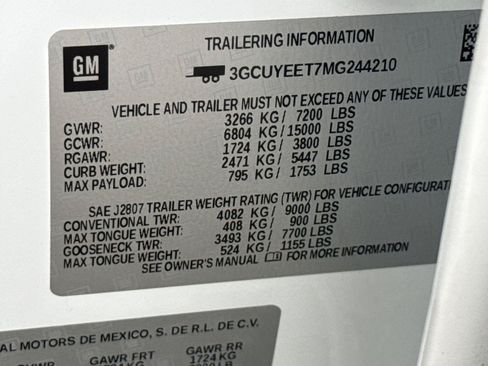 Used 2021 Chevrolet Silverado 1500 RST AWD/4WD image 11