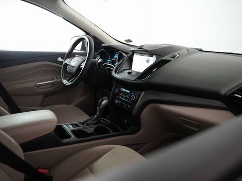 Used 2019 Ford Escape SE image 54