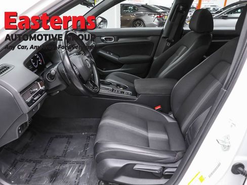 Used 2022 Honda Civic Sport image 14