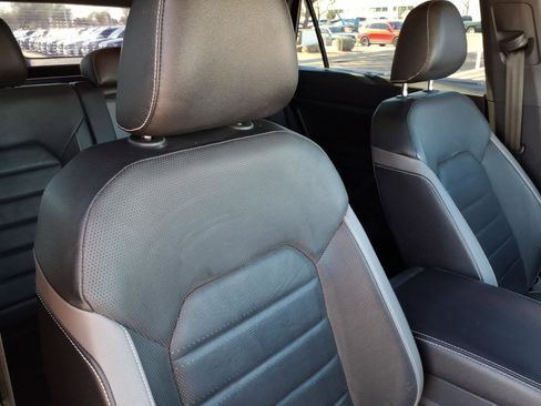 Certified 2020 Volkswagen Atlas Cross Sport SEL Premium R-Line w/ Cross Sport MDO Package image 16