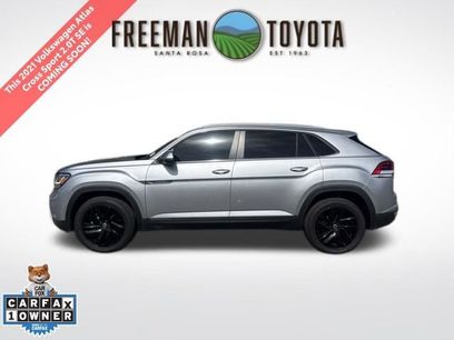Used 2021 Volkswagen Atlas Cross Sport SE w/ 20" Black Wheels Package