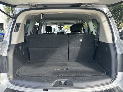 Used 2023 Nissan Armada SL w/ Captain's Chairs Package image 21
