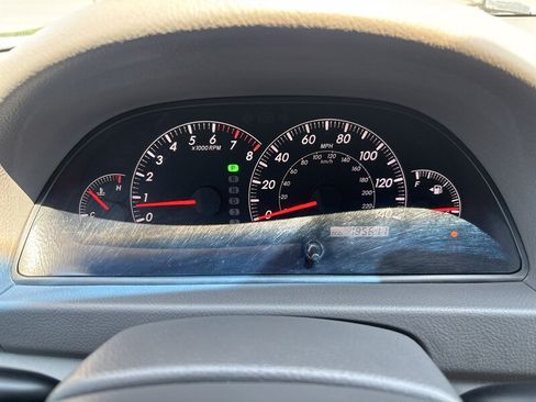 Used 2005 Toyota Camry XLE FWD image 39