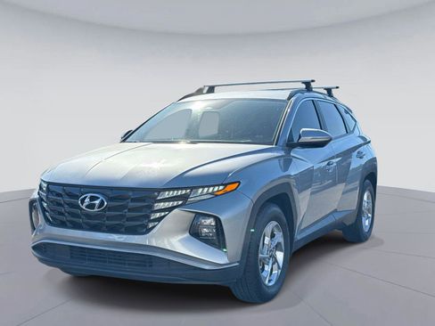 Used 2023 Hyundai Tucson SEL FWD image 7