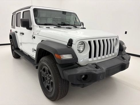 Used 2023 Jeep Wrangler Unlimited Sport AWD/4WD image 9
