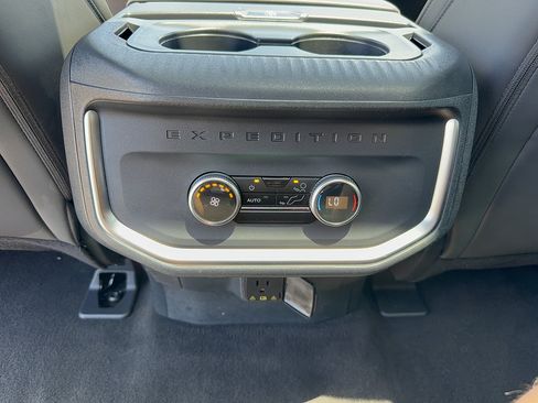 Certified 2025 Ford Expedition Max Active AWD/4WD image 37
