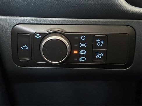 Used 2022 Ford Maverick XL image 23