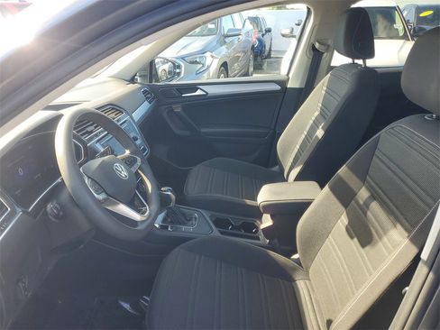 Used 2023 Volkswagen Tiguan S image 15