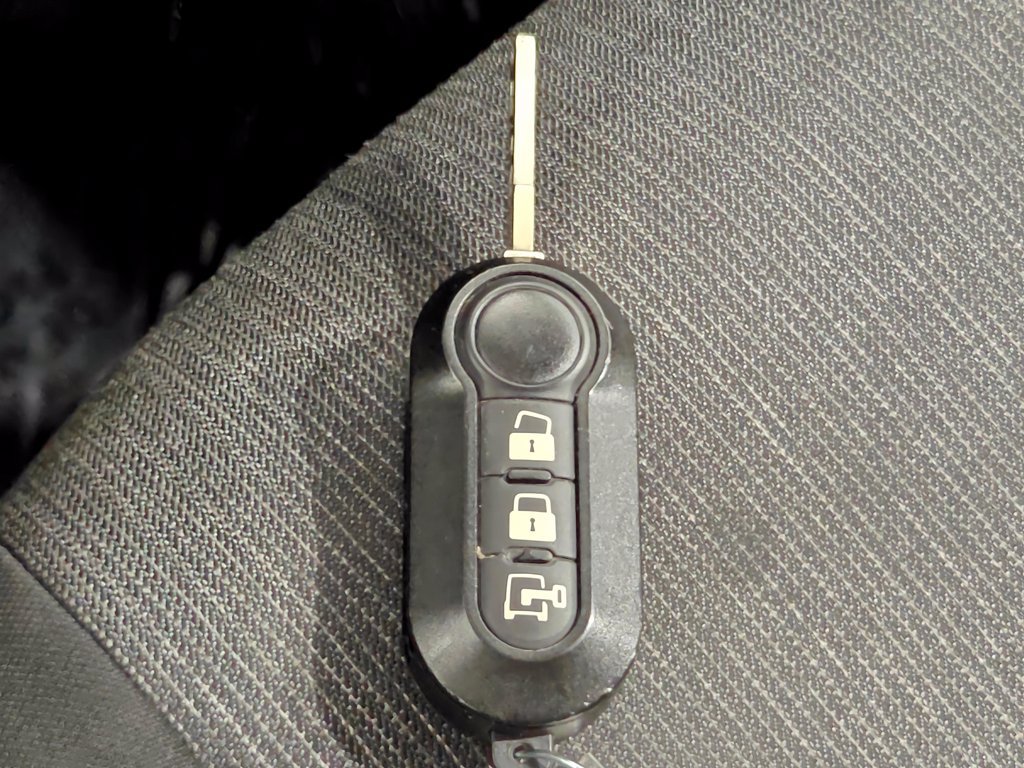 Used 2022 RAM ProMaster City Tradesman FWD image 12