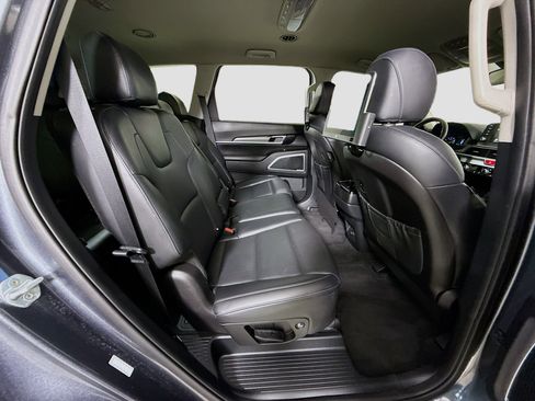 Used 2021 Kia Telluride LX image 25