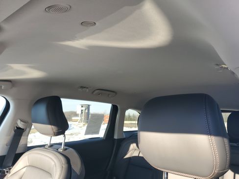 New 2026 Lincoln Nautilus Premier image 10