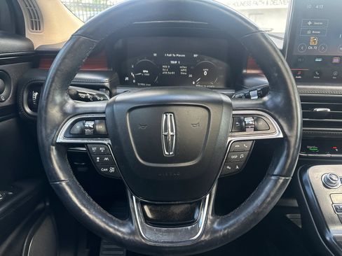 Used 2023 Lincoln Nautilus Reserve w/ Equipment Group 201A FWD image 14
