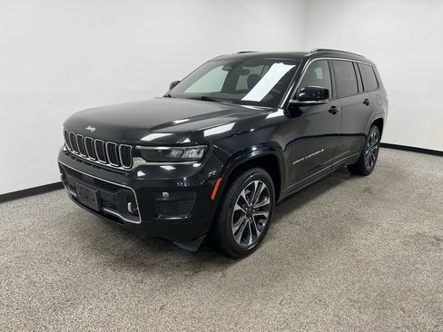Used 2024 Jeep Grand Cherokee L Overland image 18