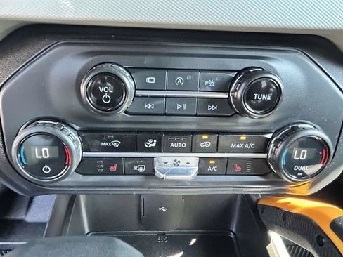 Certified 2023 Ford Bronco Badlands AWD/4WD image 26