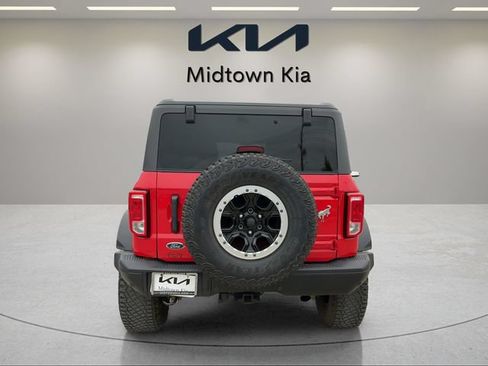 Used 2023 Ford Bronco Black Diamond w/ Sasquatch Package AWD/4WD image 4
