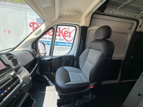 Used 2025 RAM ProMaster 2500 w/ Convenience Group FWD image 26