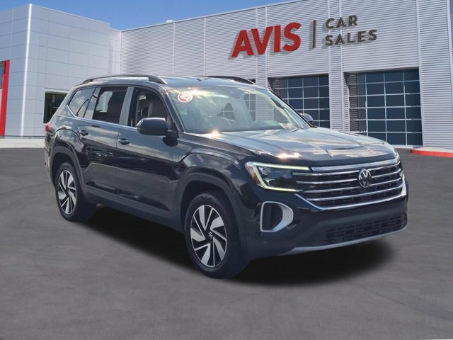 Used 2025 Volkswagen Atlas SE FWD image 3