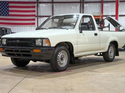 Used 1992 Toyota Pickup 2WD Regular Cab