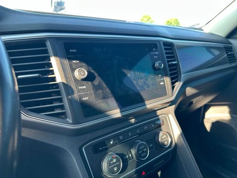 Used 2018 Volkswagen Atlas SE FWD image 6
