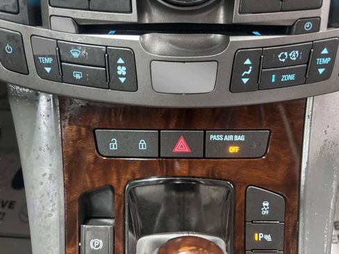 Used 2010 Buick LaCrosse CXL w/ Luxury Package image 26