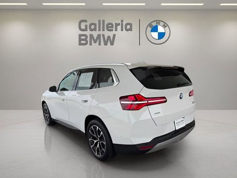 Used 2025 BMW X3 xDrive30 w/ Convenience Package AWD/4WD image 9