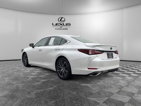 Used 2023 Lexus ES 350 w/ Premium Package image 5