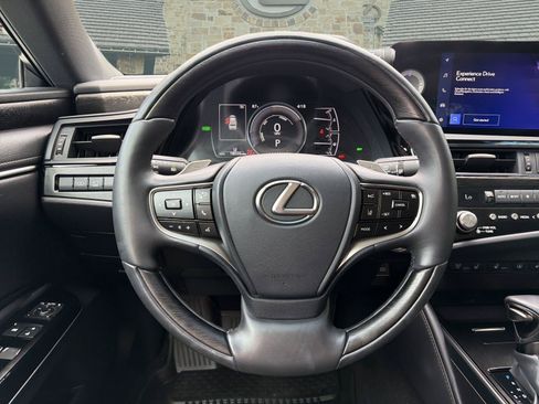 Certified 2024 Lexus ES 300h w/ Technology Package FWD image 14