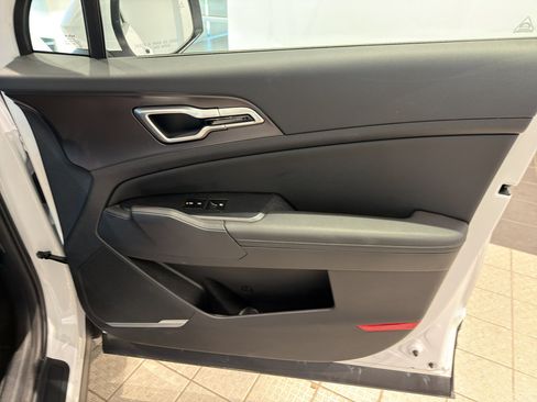 Used 2026 Kia Sportage EX image 26