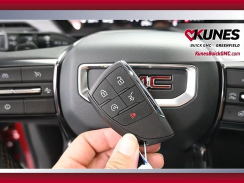 New 2025 GMC Acadia AT4 w/ LPO, Floor Liner Package image 34