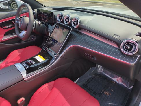 Used 2026 Mercedes-Benz CLE 300 4MATIC Cabriolet image 36