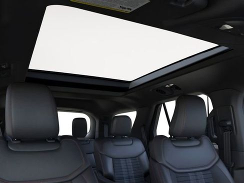 New 2026 Ford Explorer ST-Line w/ ST-Line Street Pack image 22