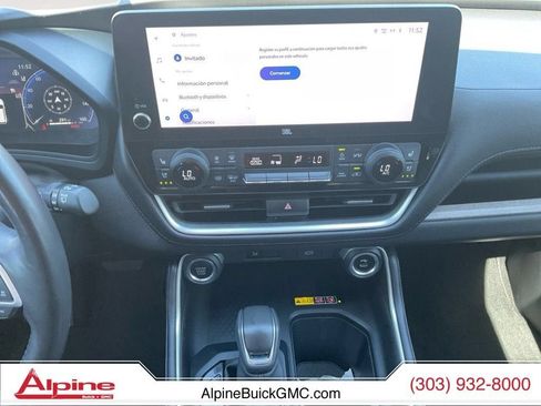 Used 2024 Toyota Grand Highlander FWD image 11