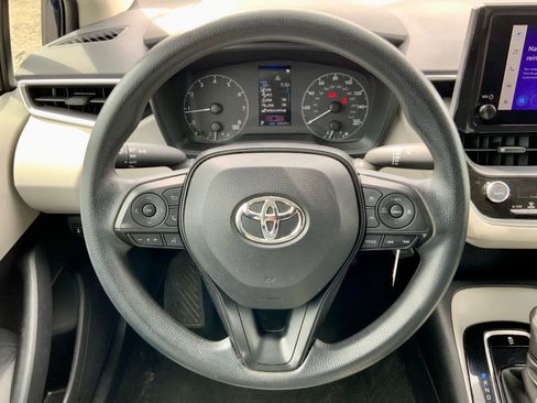 Used 2024 Toyota Corolla LE FWD image 36