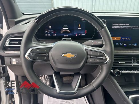 Used 2025 Chevrolet Traverse High Country w/ LPO, Floor Liner Package AWD/4WD image 16