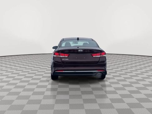 Used 2018 Kia Optima LX w/ 17" Alloy Wheels Package image 7
