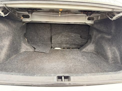 Used 2015 Toyota Corolla LE FWD image 37