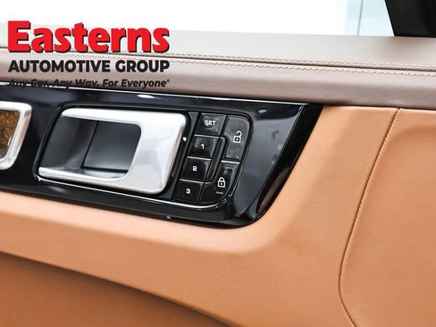 Used 2019 Porsche Cayenne E-Hybrid image 19